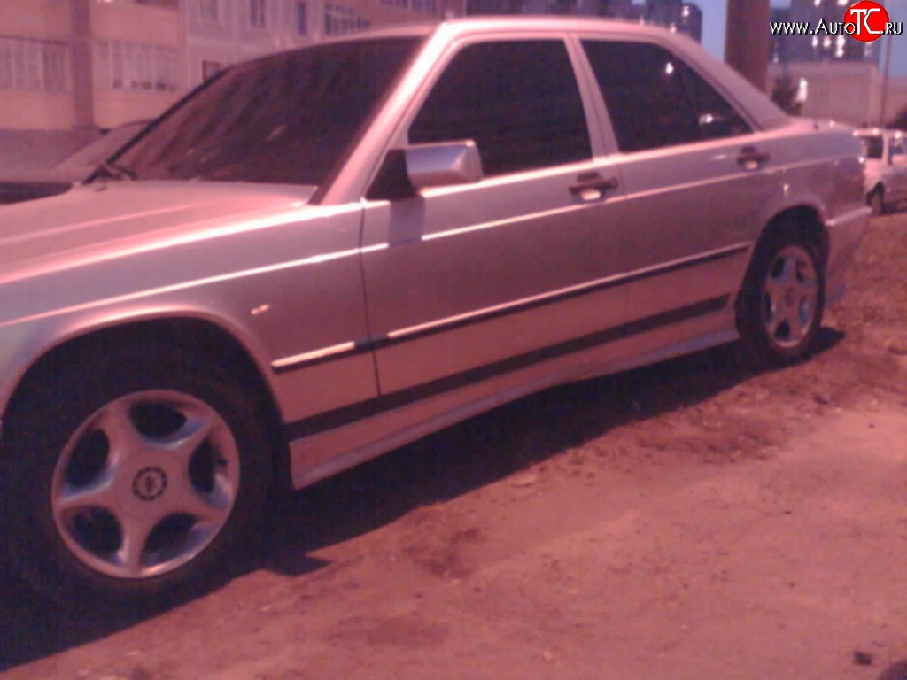 3 049 р. Пороги накладки Rieger Mercedes-Benz C-Class W201 седан (1982-1992)  с доставкой в г. Самара