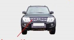 7 379 р. Декоративная вставка в решетку радиатора Souz-96 Mitsubishi Pajero 4 V80 3 дв. 1-ый рестайлинг (2011-2014) (диаметр 10 мм)  с доставкой в г. Самара. Увеличить фотографию 2