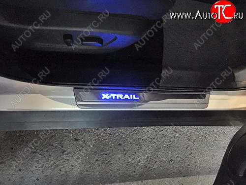 4 399 р. Накладка порога двери нерж. Nissan X-Trail 2014+  Nissan X-trail  3 T32 (2013-2022) дорестайлинг, рестайлинг  с доставкой в г. Самара