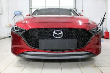 3 879 р. Защитная сетка в бампер (низ, ячейка 4х10 мм) Alfeco Премиум Mazda 3/Axela BP хэтчбэк (2019-2025) (Хром)  с доставкой в г. Самара. Увеличить фотографию 2