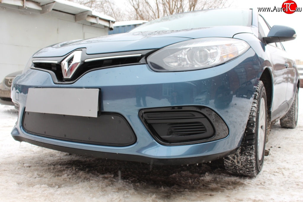 1 469 р. Сетка на бампер Russtal (черная) Renault Fluence дорестайлинг (2010-2012)  с доставкой в г. Самара
