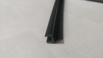 Универсальный уплотнитель FlexLine (15.5 mm U-LIP, клеевая основа) Mercedes-Benz GLK class X204 рестайлинг (2012-2015)