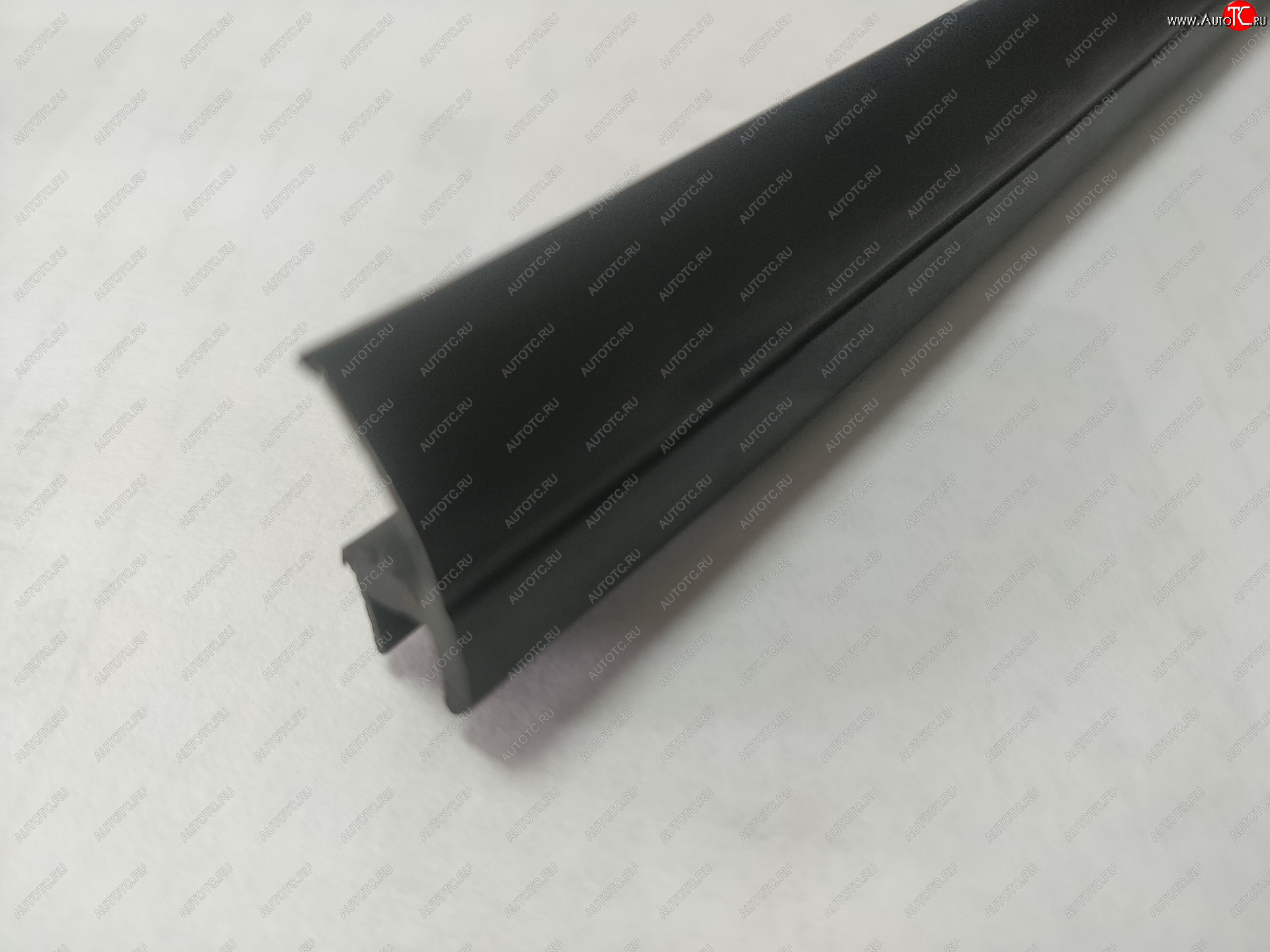 195 р. Универсальный уплотнитель FlexLine (18 mm, 1 погонный метр) Ford Galaxy CK,CD390 дорестайлинг (2014-2019)  с доставкой в г. Самара
