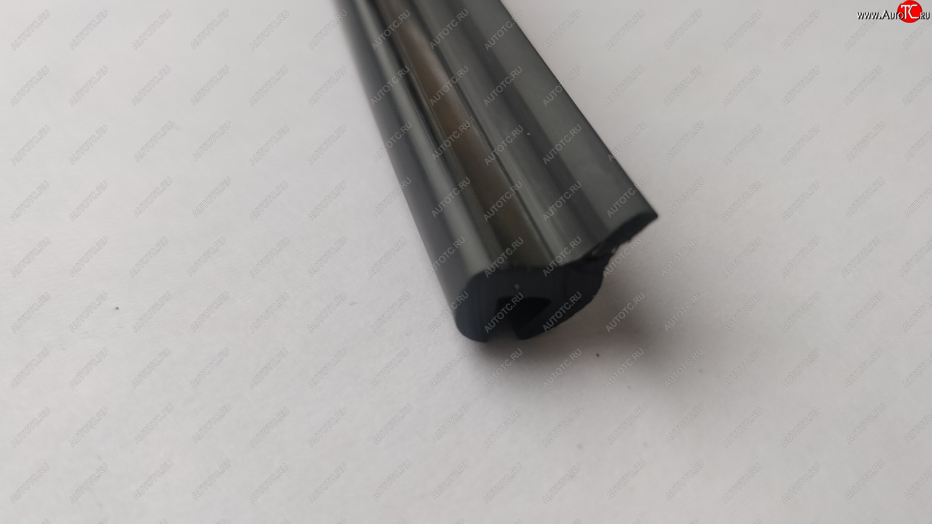 197 р. Универсальный уплотнитель FlexLine (жесткий профиль 8 mm U-LIP, 1 погонный метр) Mercedes-Benz GLK class X204 рестайлинг (2012-2015)  с доставкой в г. Самара