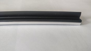 108 р. Универсальный уплотнитель FlexLine (жесткий 8 mm U-LIP, хромированная полоса, 1 погонный метр) Skoda Octavia A5 дорестайлинг универсал (2004-2008)  с доставкой в г. Самара. Увеличить фотографию 3