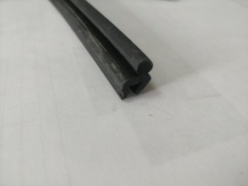 Универсальный уплотнитель (подложка) FlexLine (13 mm, 1 погонный метр) Mercedes-Benz GLK class X204 рестайлинг (2012-2015)