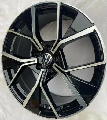 Колесный литой диск (модель F105) ZIXI 8.5 x 20  (Black Machined Face)